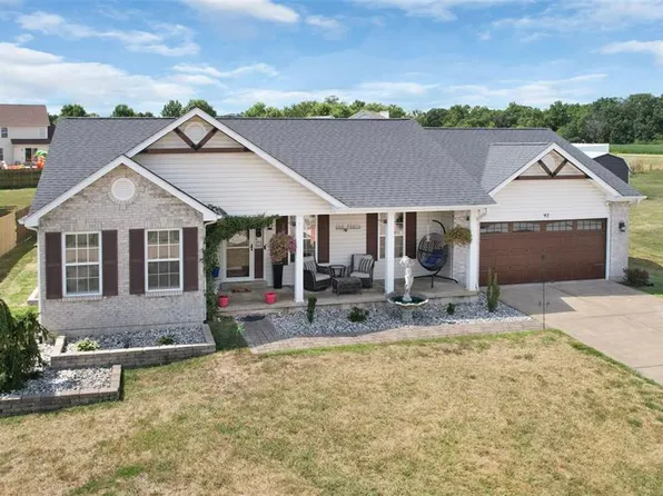 92 Jason Kyle Dr, Warrenton, MO 63383