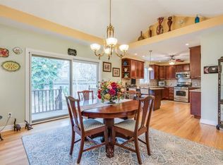 621 Washington Dr, Centerport, NY