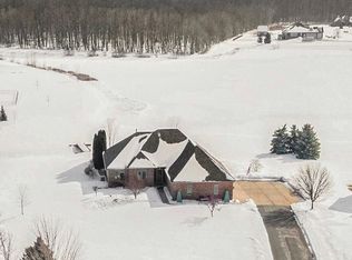 7617 Wood Brook Rd, Ann Arbor, MI 48103