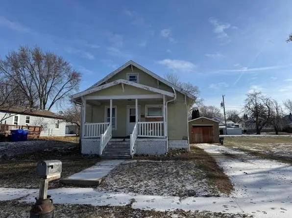 521 3rd Ave SE, Oelwein, IA 50662