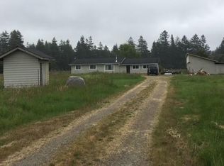 394 Dick Smith Rd, Fortuna, CA 95540