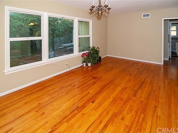 4th image of 3571 E Hillhaven Dr