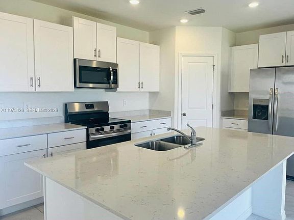 3rd image of 17536 Monte Isola Way