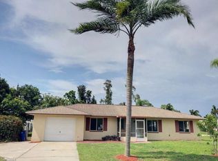 9061 Coral Gables Rd, Fort Myers, FL 33967