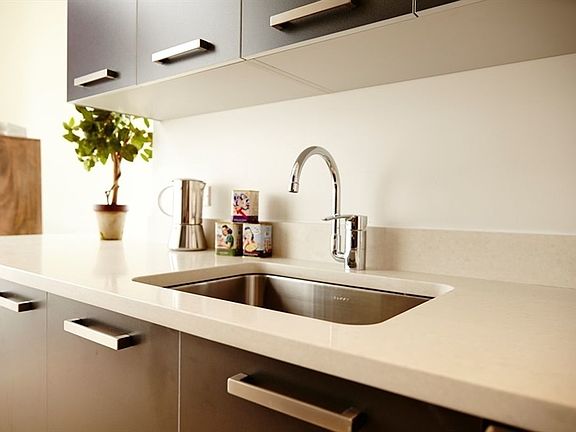 4th image of 4550 Pearson St APT 3P