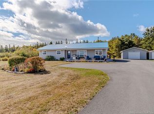 12 Long Beach Ln, Musquash, NB E5J1X6