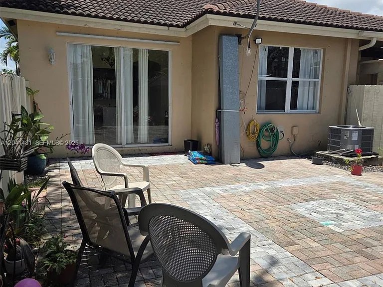 23751 SW 110th Ave — Photo 12