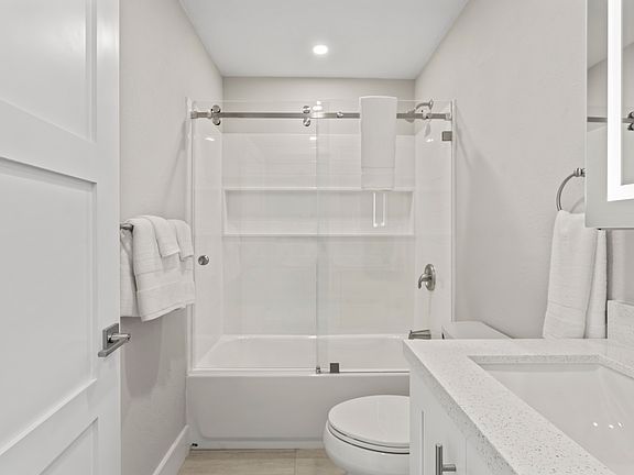 2nd image of 1812 Flagler Ave #8