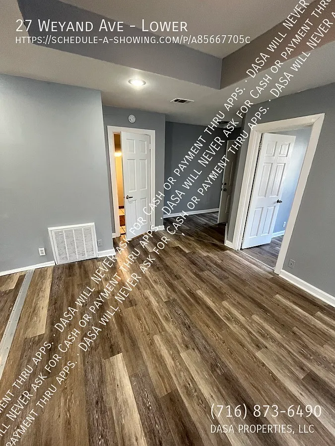 27 Weyand Lower - 1 Bed / 1 bath — Photo 4
