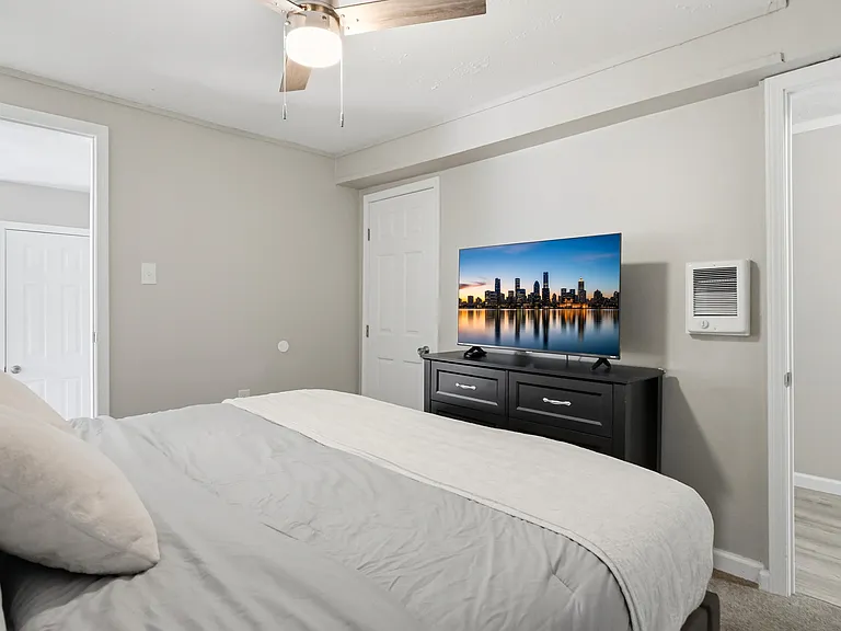 7590 Mentor Ave #1 — Photo 12