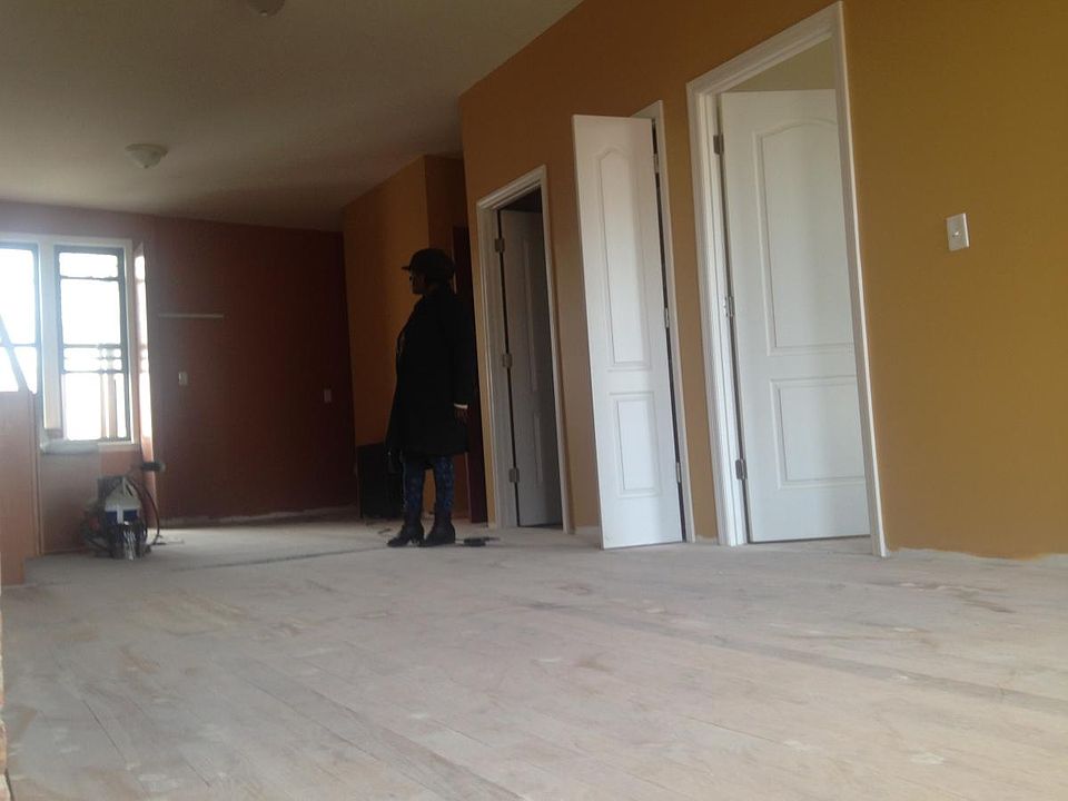 2nd image of 26 Woodbine St