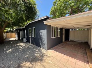 13810 W Collins St, Van Nuys, CA 91401