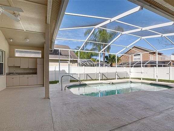 2nd image of 9908 Kingshyre Way