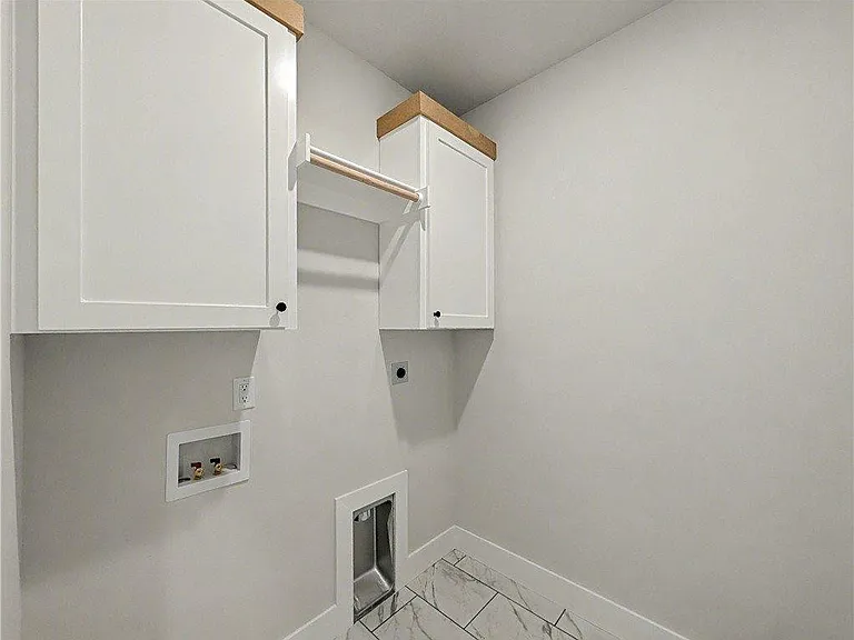 6906 Basswood Ave — Photo 17