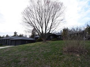 1600 Wooded Hills Ln, Jefferson City, MO 65109