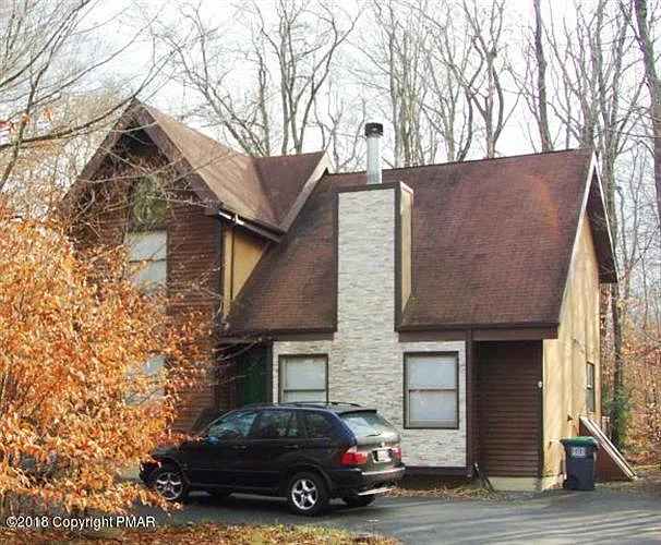 308 Winchester Dr photo 1