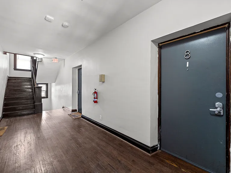 1385 Cranford Ave #10 — Photo 14