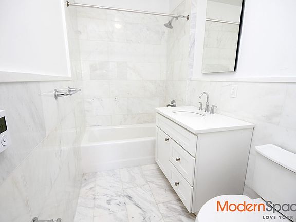 3rd image of 3269 37th St #4