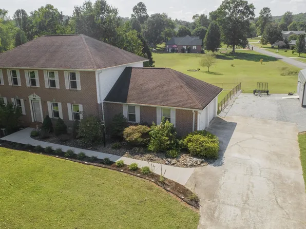 734 Bowman Bend Rd, Harriman, TN 37748