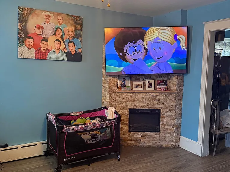 345 Stevens St — Photo 7