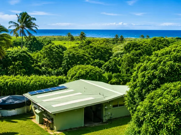 95-4927 Hawaii Belt Rd, Naalehu, HI 96772