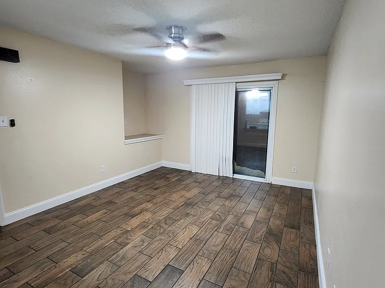 4780 Pontchartrain Dr #114 — Photo 2