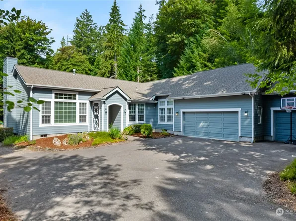 2017 Golden Maples Court NW, Olympia, WA 98502