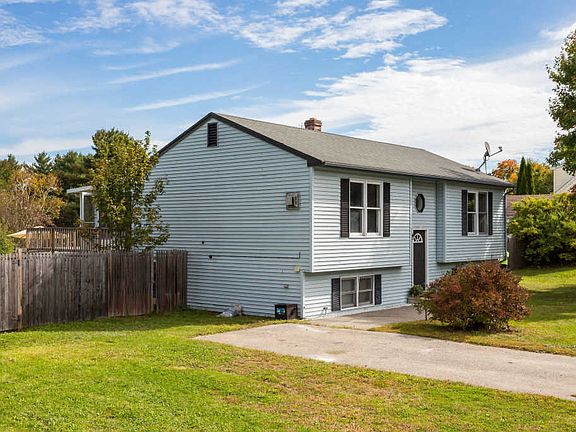 5th image of 49 Tamarack Dr