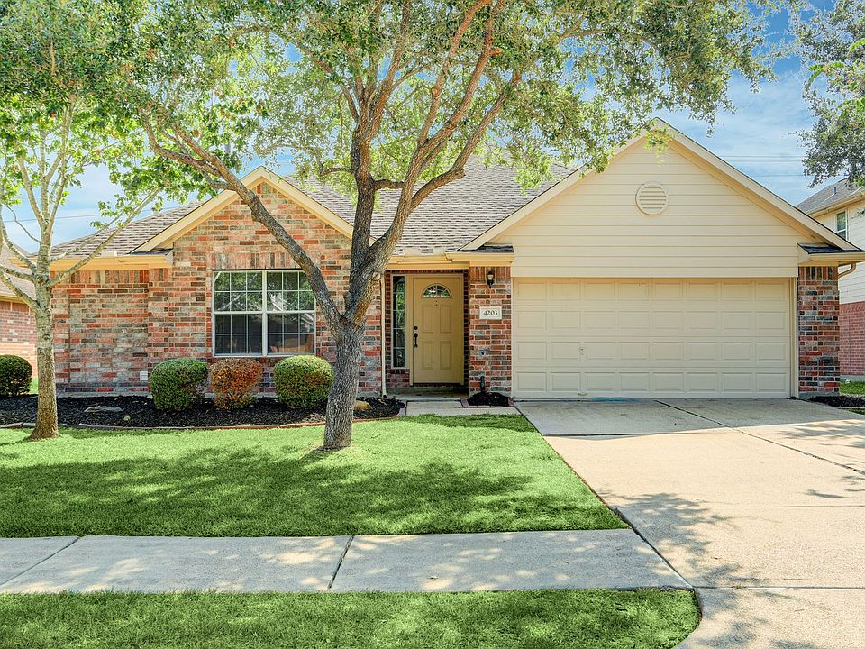 1st image of 4203 Seminole Dr