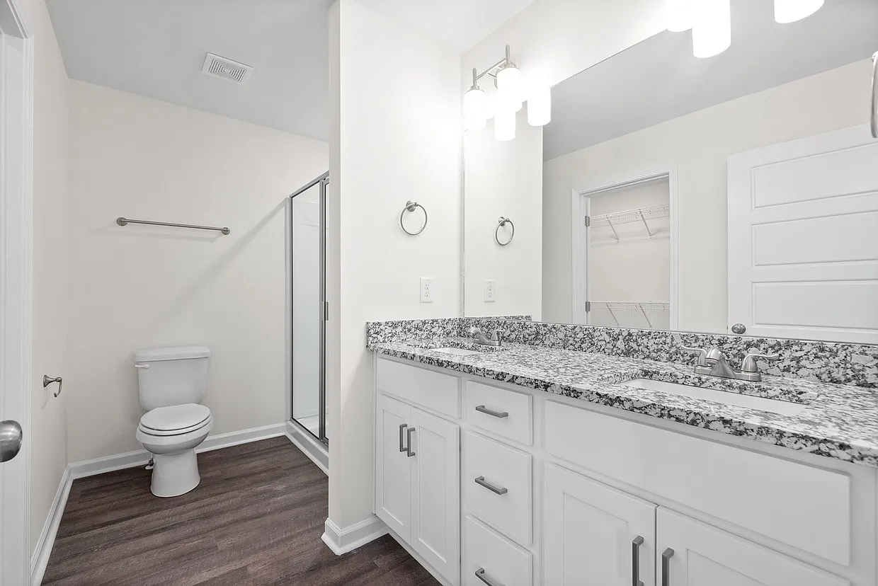 3 bed, 2.5 bath, 1431 sqft, $1,750 — Photo 4