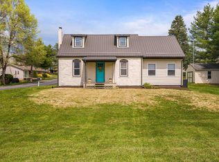 15 Romaine Ln, Stuarts Draft, VA