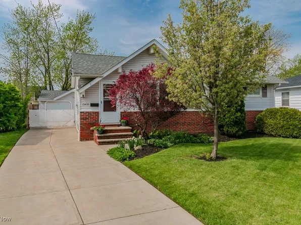 15435 Darke Blvd, Brookpark, OH 44142