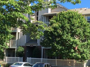 1710 Abercromby Ct UNIT B, Reston, VA 20190