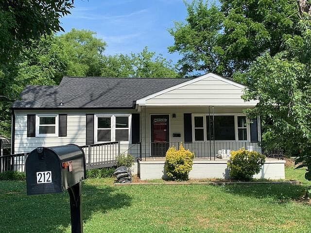 1st image of 212 Gracie Ave