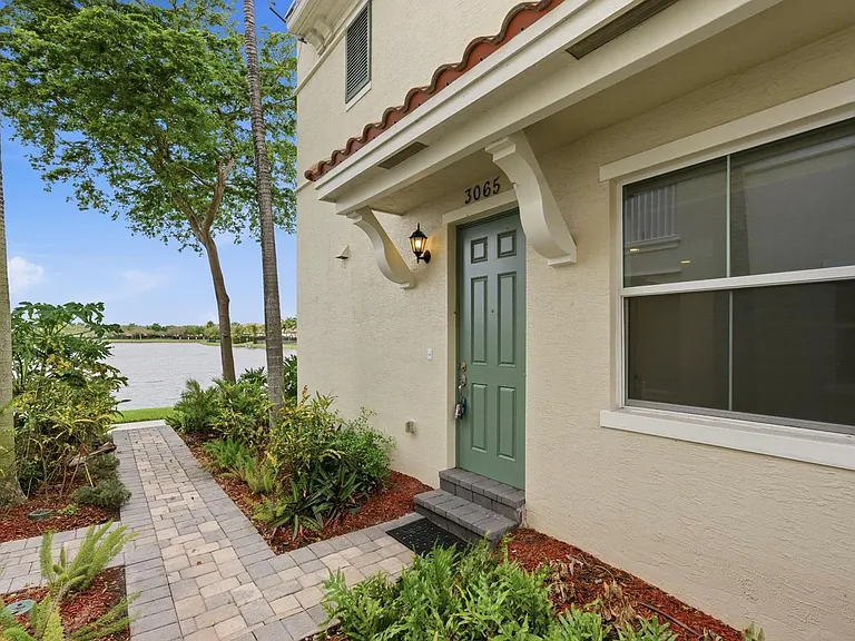 3065 Tortola Way — Photo 26