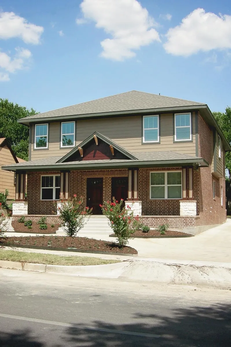 Building Photo - 2815 Forest Park Blvd