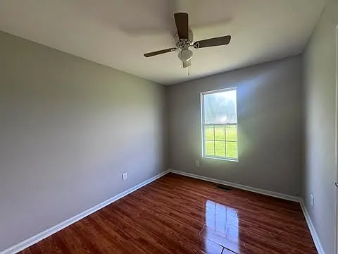 720 Thorne Rd — Photo 8
