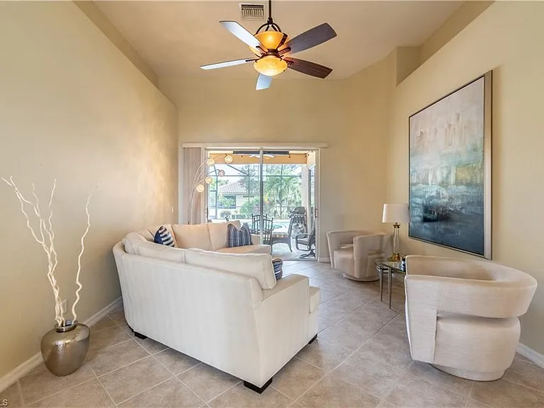 12414 Rock Ridge Ln — Photo 4