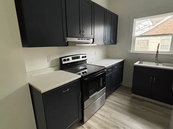 301 N Main St #1, Reeseville, WI 53579