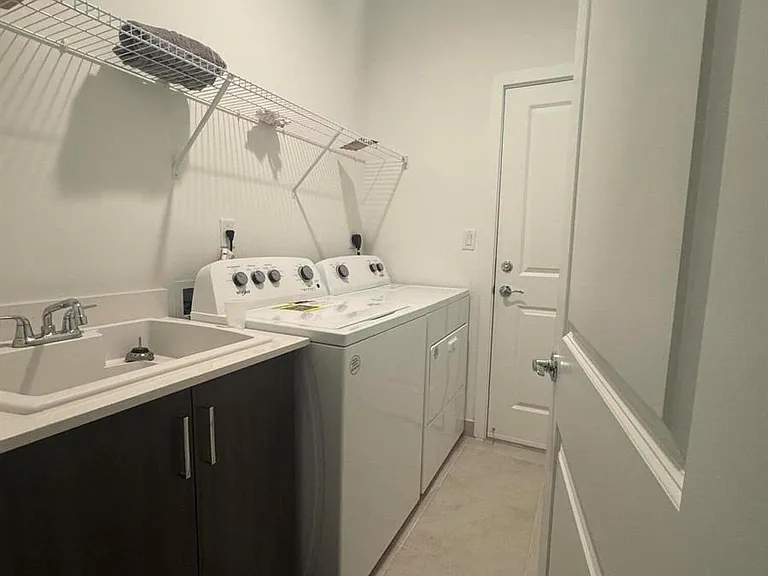 5120 Nevola Ave — Photo 6
