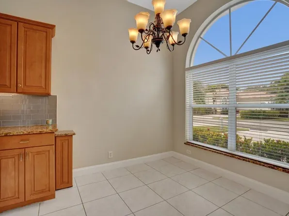 16658 La Mesa Dr, Delray Beach, FL 33484