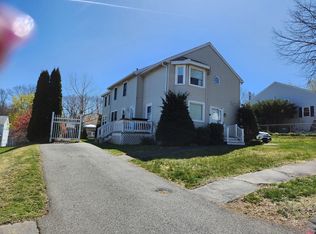 29 Glen Meadow Rd UNIT 29, Haverhill, MA 01835