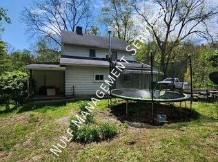 5855 Grant St, Export, PA 15632