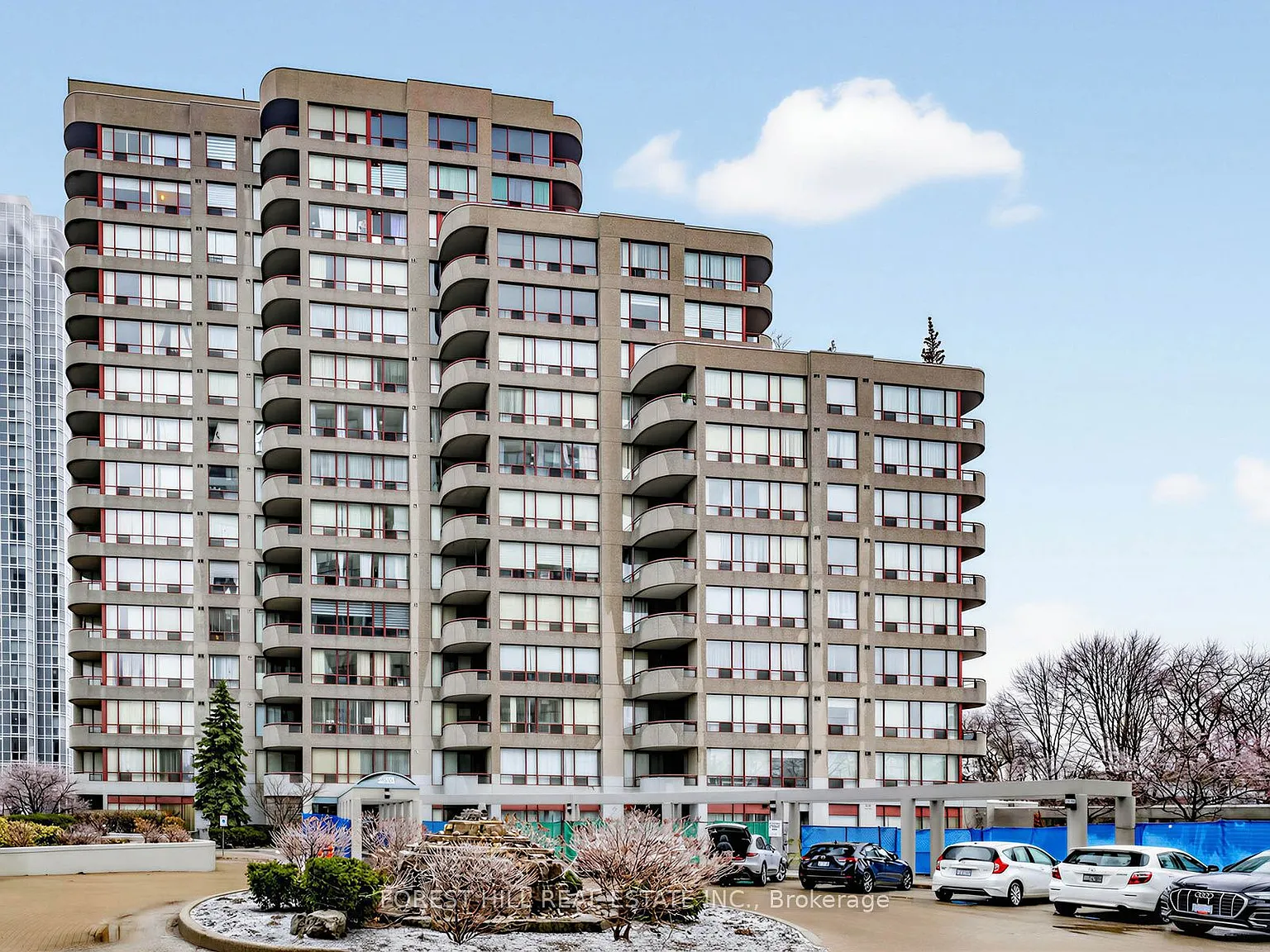 5785 Yonge St #Penthouse 404 photo 1