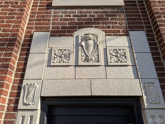 4th image of 3900 Ray Ave