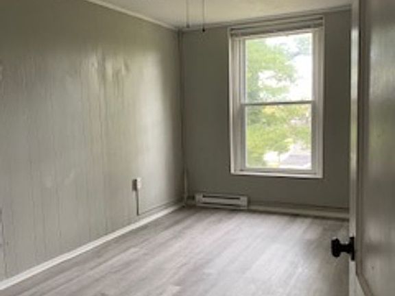5th image of 825 Kentucky Ave #5