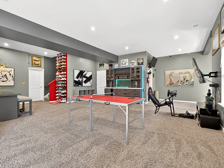 6794 Falls Ridge Ln — Photo 41