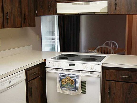 5th image of 3622 Woodhill Dr