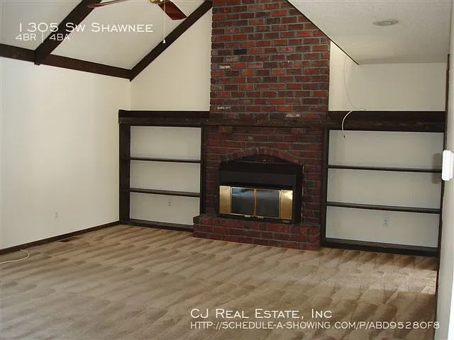 1305 SW Shawnee St — Photo 3