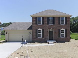 1403 Balsam Fir Pass, Avon, IN 46123